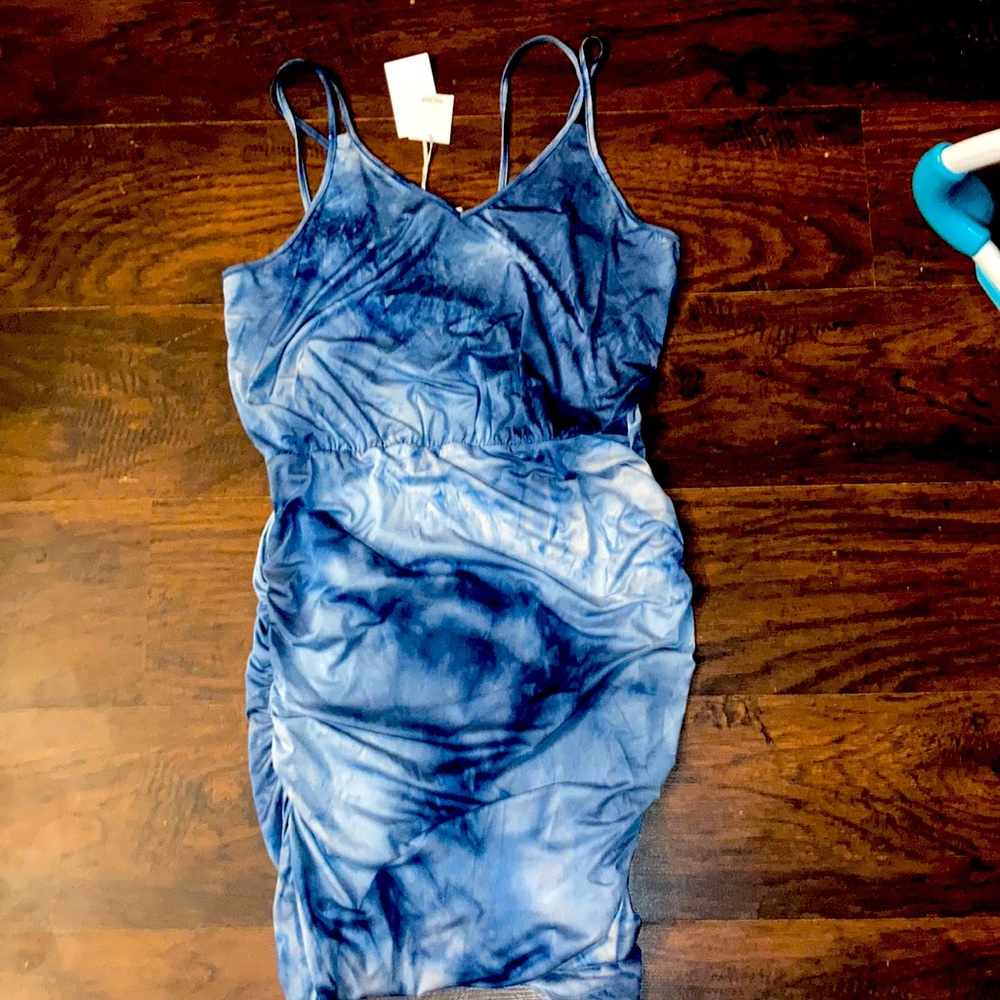SOLD NWT Grace Karin Cami Blue Cloud Tie-Dye V-Neck Dress w/ Side Ruching